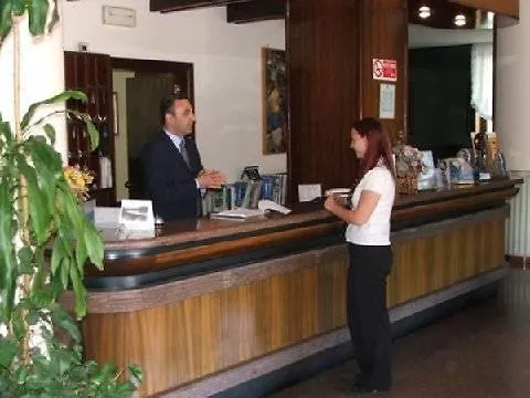 Отель Solfatara Поццуоли